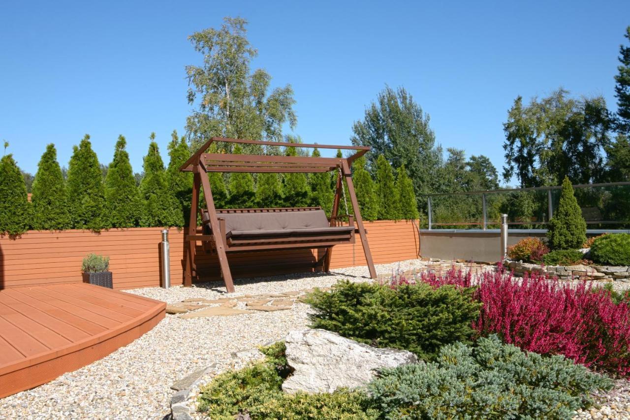 Privileged Lesna - With Garden Terrace, Tatranska Lomnica 2 Km Stará Lesná Kültér fotó